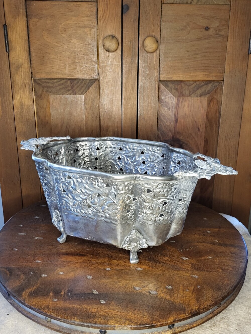 Metal Flower Pot - Picture 14 of 14
